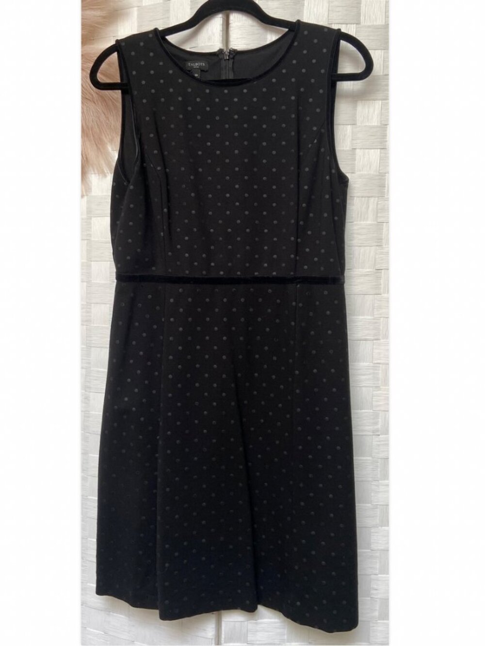 Talbots Black Polka Dot Velvet Accent Sleeveless Knee Length Dress Size 10P